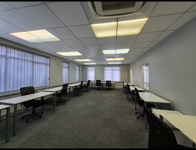 48M² OFFICE TO LET IN ROSEBANK